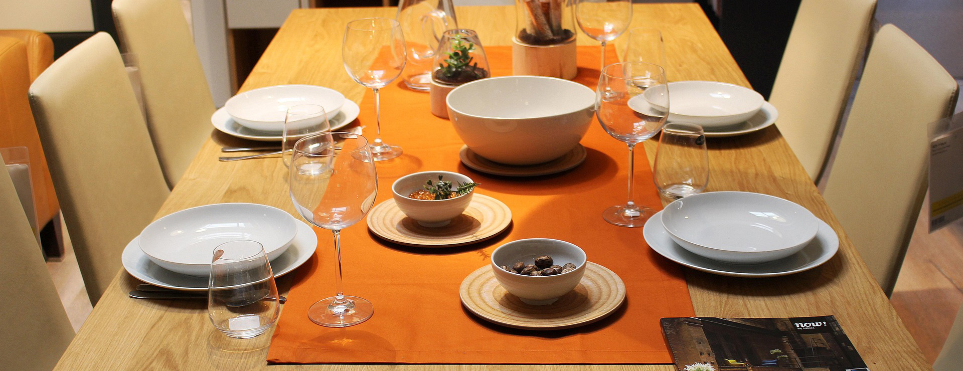 Butlers -Butlers dining table 728730 1920